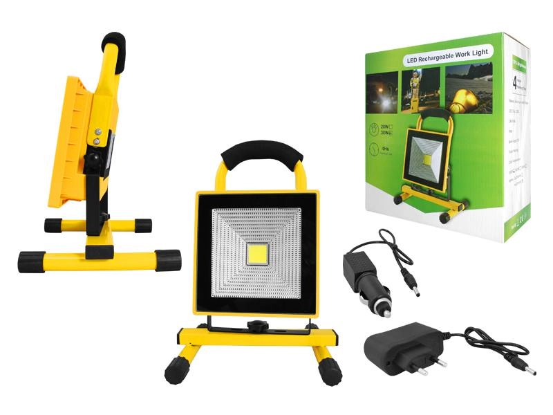 Światło, które podąża za Tobą: przenośna lampa robocza LED LTC 30W IP44 – niezawodność i mobilność w każdych warunkach